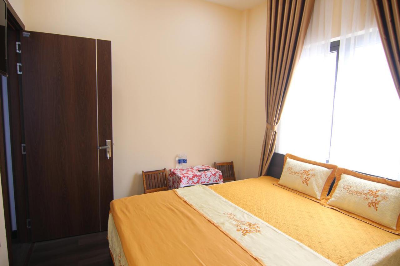 Dory Homestay 후에 외부 사진